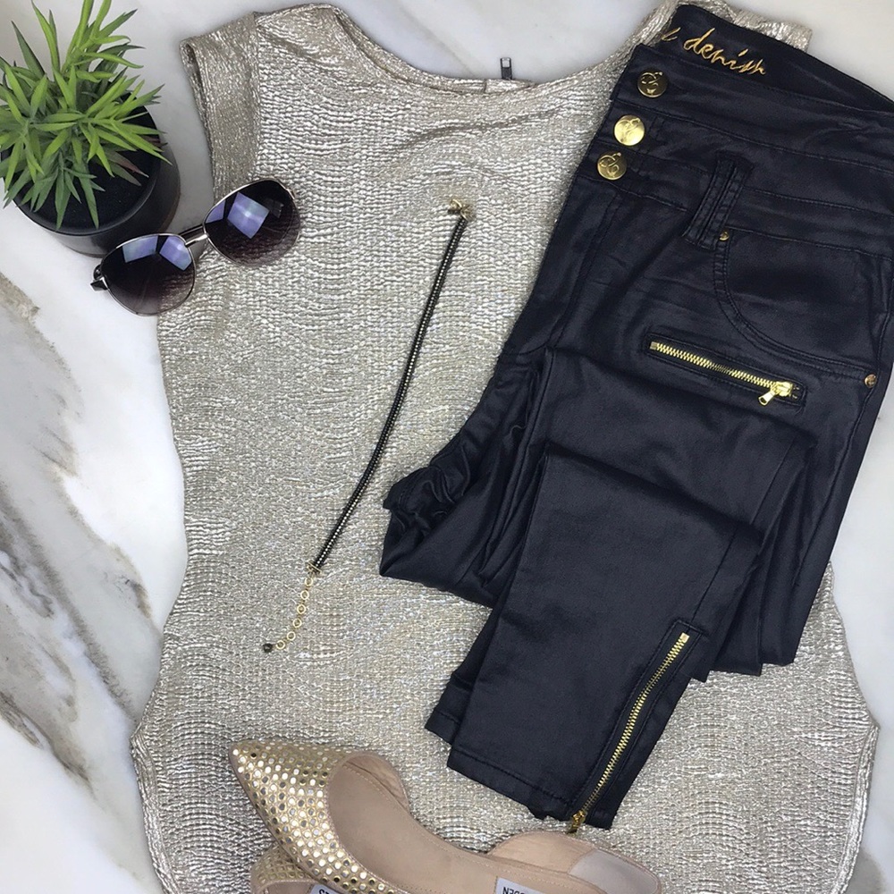 Worthington Shimmery Back Zip Blouse